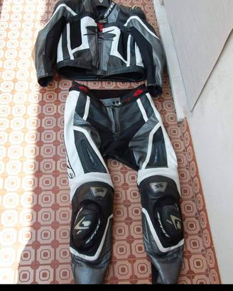 tuta moto 