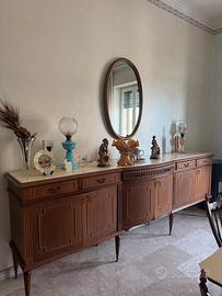 Mobili Antiquariati.