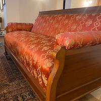 divano stile Liberty dell'800