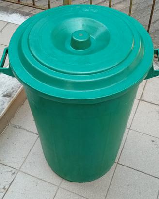 bidone rifiuti o giardinaggio 