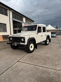 land rover defender 110