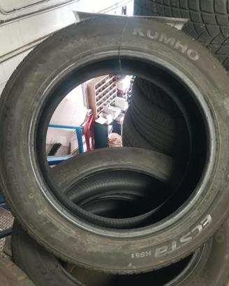 4 PNEUMATICI GOMME 215/55 R18 95H KUMHO -5,34 mm-