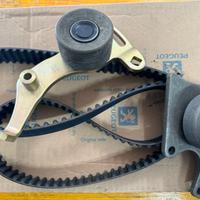 DAYCO KIT DI DISTRIBUZIONE KTB115