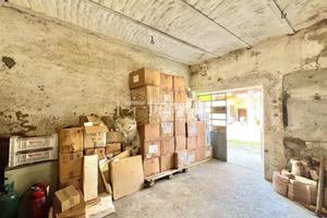 Rustico da ristrutturare in corte - Lonate Pozzolo