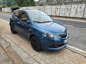 Lancia Ypsilon 1.2 69 CV 5 porte GPL Gold