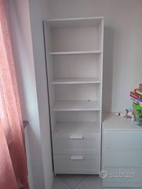 libreria Ikea brimnes