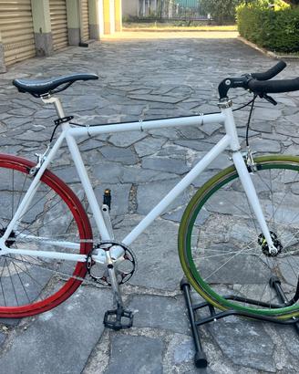 Bicicletta Fixed - Scatto singolo