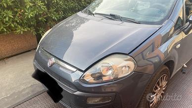 Frontale Fiat grande punto Evo