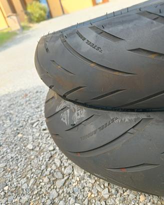 treno gomme 110 70 e 150 60