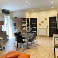 3 LOCALI A POLLENA TROCCHIA