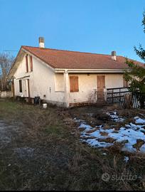 Casale con terreno