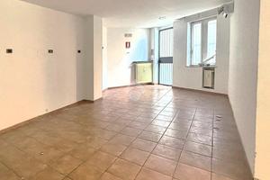 NEGOZIO A NOVI LIGURE
