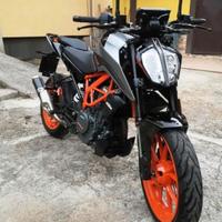 KTM 390 Duke