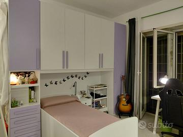 Cameretta armadio a ponte con letto e scrivania