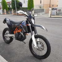 KTM 690 Enduro R del 2010