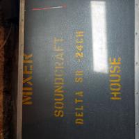 mixer 24 canali mackie sr 32 .4