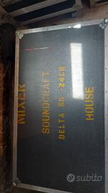 mixer 24 canali mackie sr 32 .4