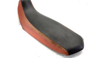 YAMAHA XT X 125 SELLA SADDLE CON SEGNI SU FODERA 2