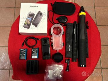 Insta360 X4 con accessori