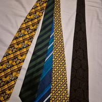 Cravatte YSL e Valentino vintage