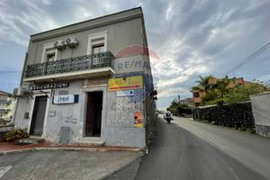 Laboratorio - Gravina di Catania