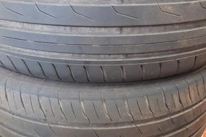 4 Pneumatici estivi TOYO PROXES CF 215/45 R16 