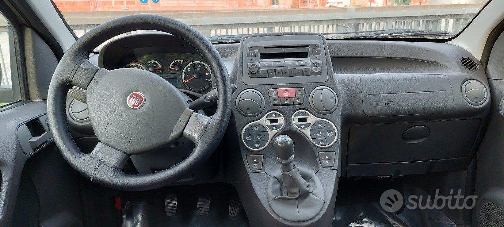 Fiat Panda 2010 photo 3