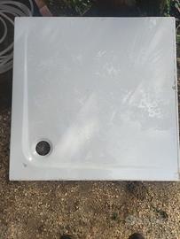 Piatto doccia 1m per 1m [più suo box doccia]