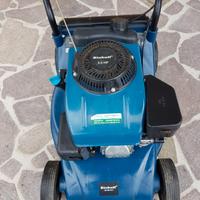 macchina taglia erba a scoppio 