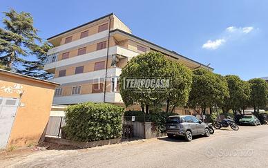 3 LOCALI CON BALCONI, ASCENSORE E DOPPI SERVIZI