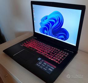 MSI 17 pollici core i7/ddr4/M2+500gb/batt.nuova