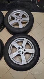 4 cerchi in lega Dezent 215/50 R17