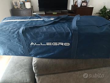 lettino da campeggio con materasso