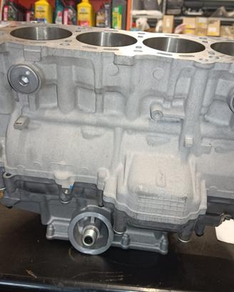 Coppia carter motore Suzuki gsxr 1000 k5