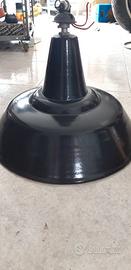 Lampadario industriale vintage