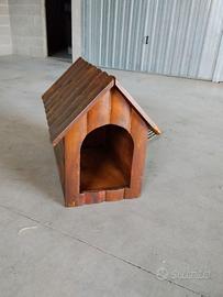 Cuccia per cane di taglia medio piccola.