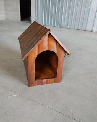 Cuccia per cane di taglia medio piccola.