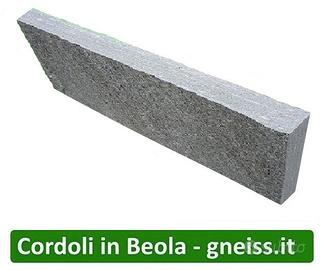 Cordoli in Beola per giardini/strade