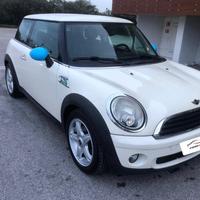 MINI 1.6 BENZINA