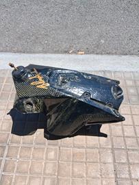 Serbatoio eff. carbonio KTM 620 LC4 con rubinetto