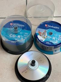 due confezioni di CD-R  e una di DVD-R