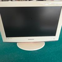 TV Samsung 19 Pollici Bianco con telecomando