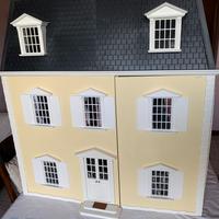 Casa delle bambole vittoriana