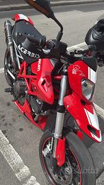 Ducati hypermotard 796
