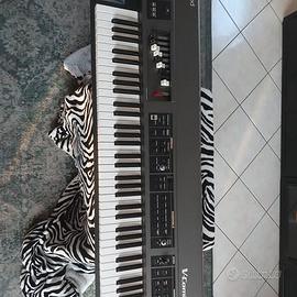 Roland V-Combo VR-700