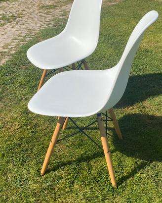 Sedie gambe in legno moderne