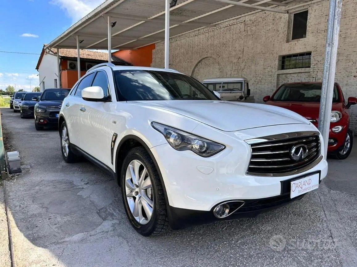 Infiniti FX