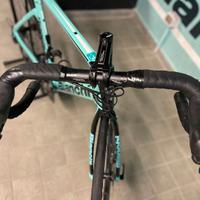 Bici Aria Disc in Carbonio