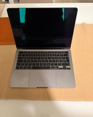 Apple MacBook Air M2 (Grigio siderale)
