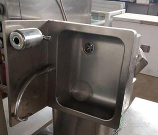 Lavamani Professionale a Ginocchio